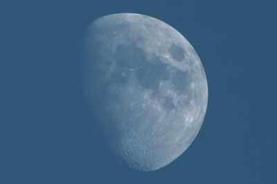 Луна 26.04.2026 18:18 UTC+05