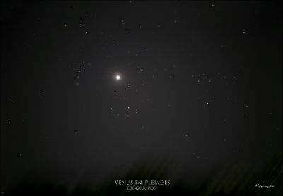 Vênus em Pleiades (M45) - астрофотография