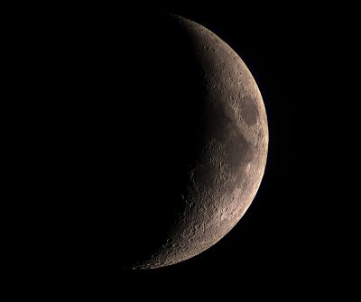 Серп Луны. 06.04.2022