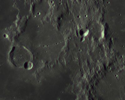 Цепь кратеров Дэви (загадки Луны)