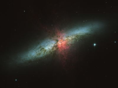 M82
