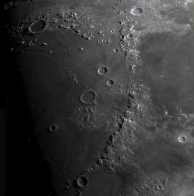 Луна, Море Дождей, горные хребты Альпы, Кавказ, Апенины.