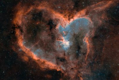 Туманность Сердце (IC 1805)