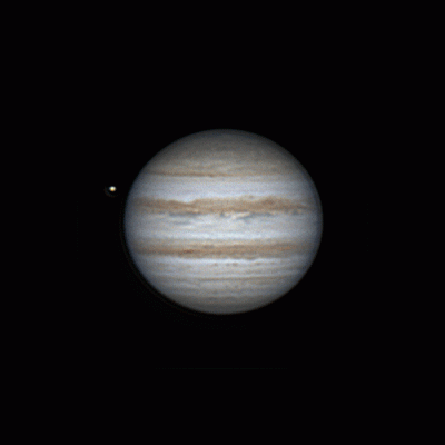 Gif Юпитер и спутник Ио