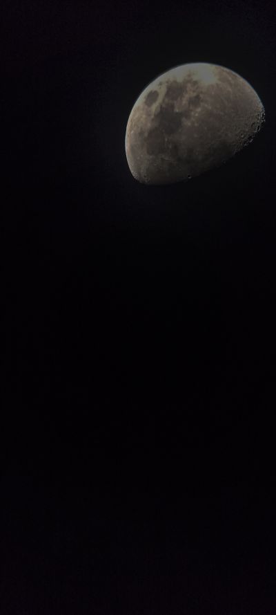 Невероятно красивый спутник наше планеты 