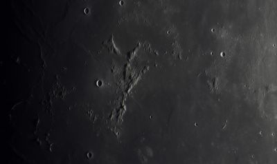 Луна, Урал, Рифейские горы, Эвклид