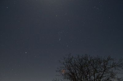 Туманность Ориона  под лунным светом 