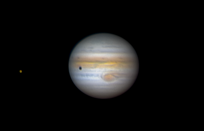Ганимед и его тень на поверхности Юпитера. Высота 17 градусов. 18.07.2021 - астрофотография