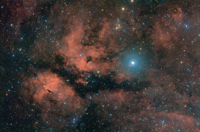 IC1318