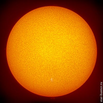 The Sun in H-alpha line. November 16, 2019, 10:45.
