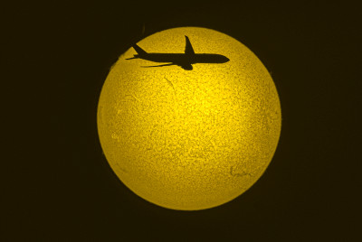 Sun, sky, airplane 07.08.2026 - Astrophotography