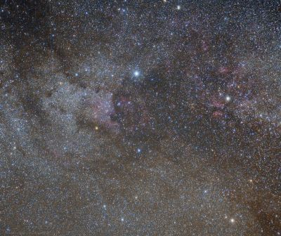 Район млечного пути в созвездии Лебедя, туманности Америка, Бабочка и другие