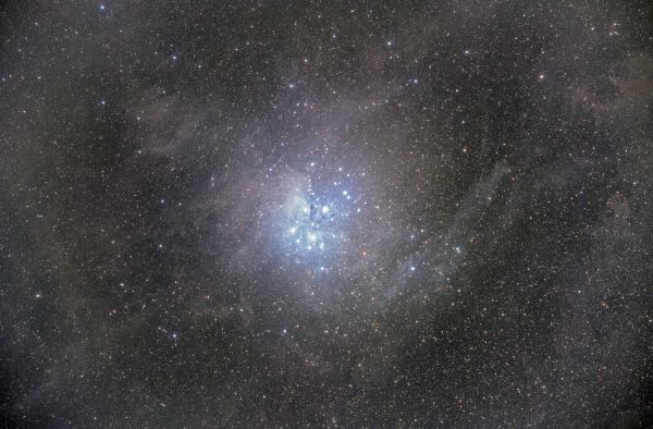 Плеяды М45 - астрофотография