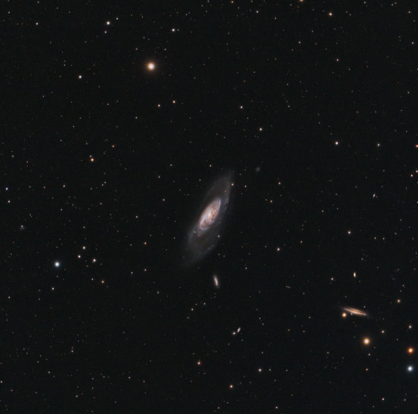 Галактика M106 (NGC 4258) и соседи NGC 4217, NGC 4226, NGC 4231, NGC 4232, NGC 4248, NGC 4258 - астрофотография