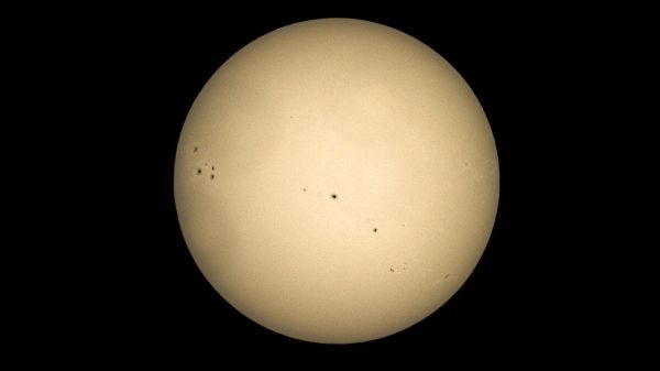 Солнце 18.05.2024 11 мск - астрофотография