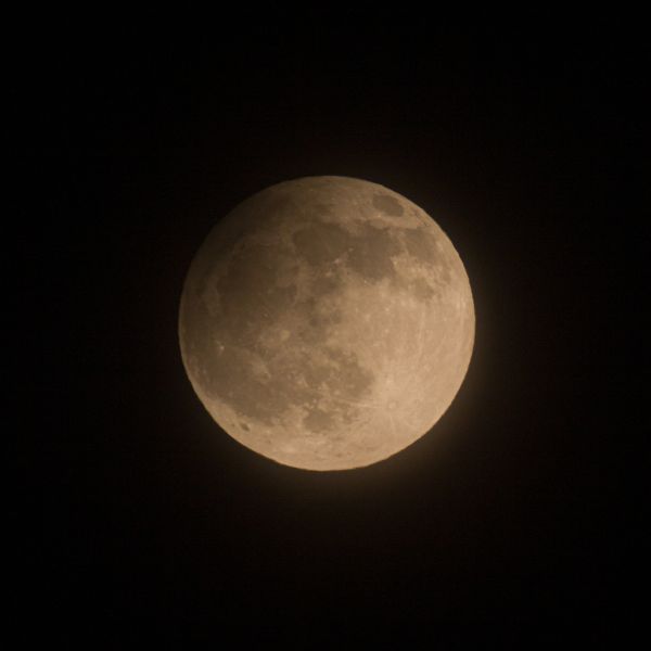 Частное лунное затмение 06.05.2023 - астрофотография