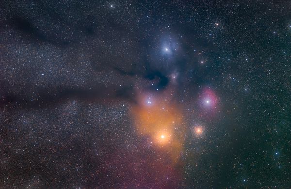 Комплекс туманностей звезд Ро Змееносца и Антареса - астрофотография