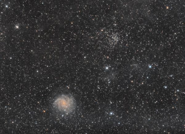 NGC 6939, NGC 6946 - астрофотография
