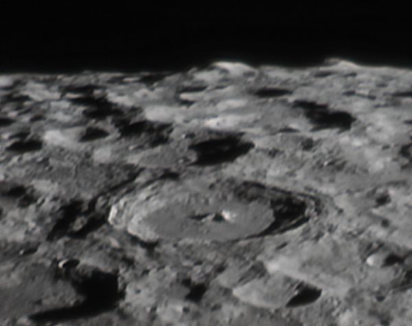 Crater Moretus - астрофотография