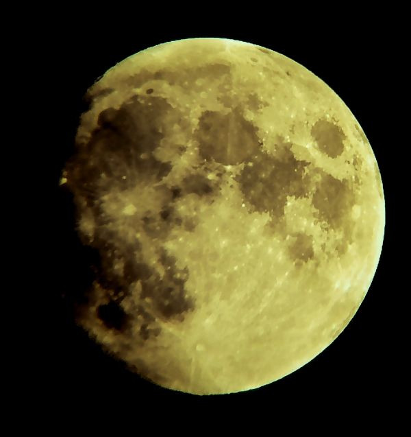 Yellow Moon - Astrophotography