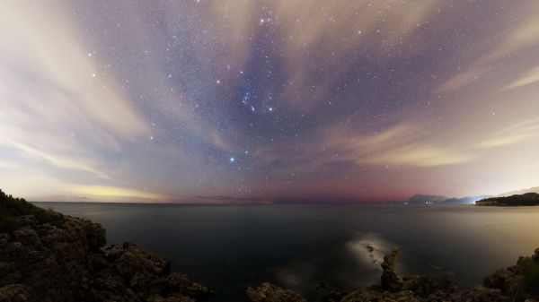 Орион над морем - астрофотография