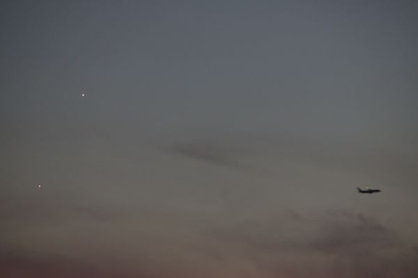 Jupiter + Venus + airplane 09-06-2026 - Astrophotography