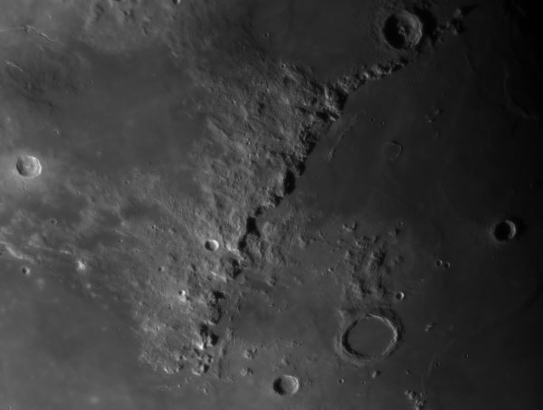 Montes Apenninus 01.05.2020 - астрофотография