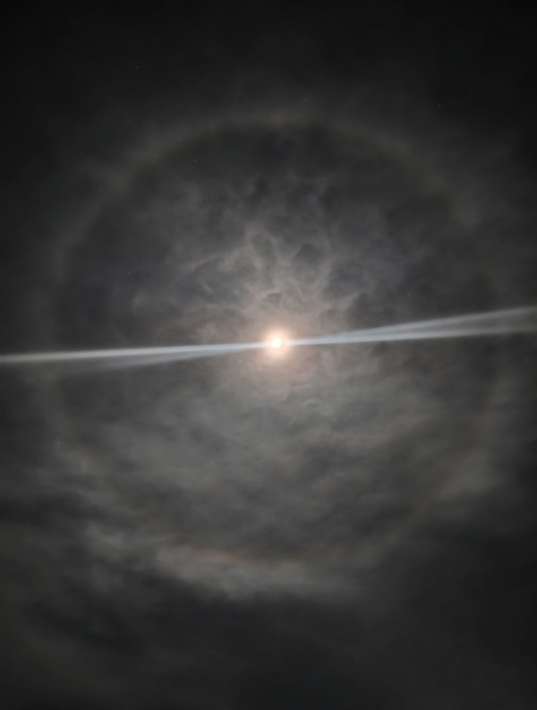 Lunar halo 06.11.2025 - Astrophotography