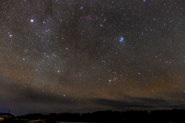 Star sky through clouds - астрофотография