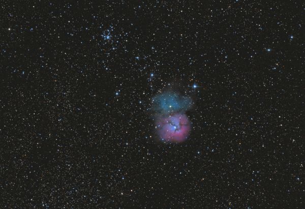 Trifid nebula M20 & open cluster M21  - астрофотография