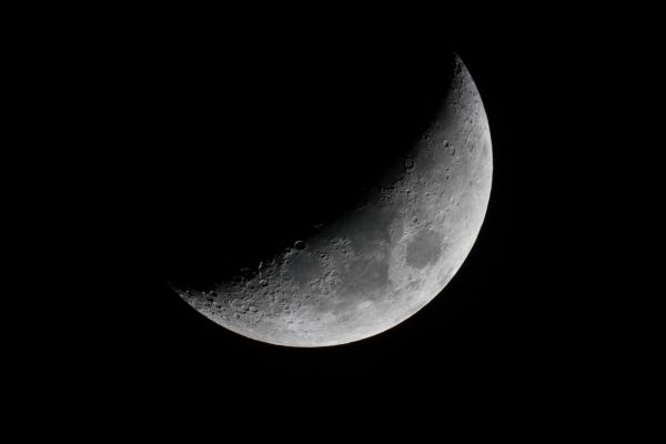 Moon (25 march 2015, 21:24) - астрофотография