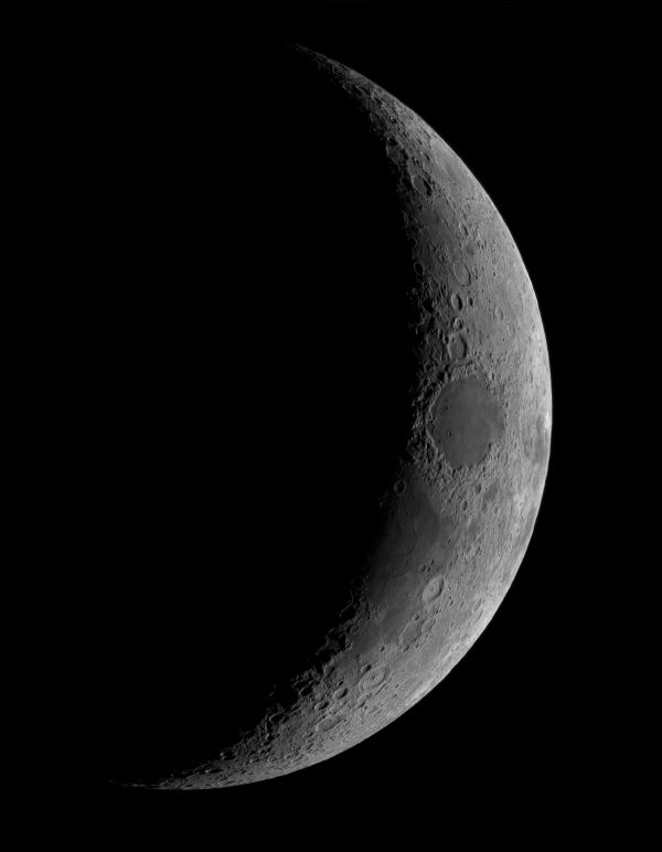 Луна 06.01.22 - астрофотография