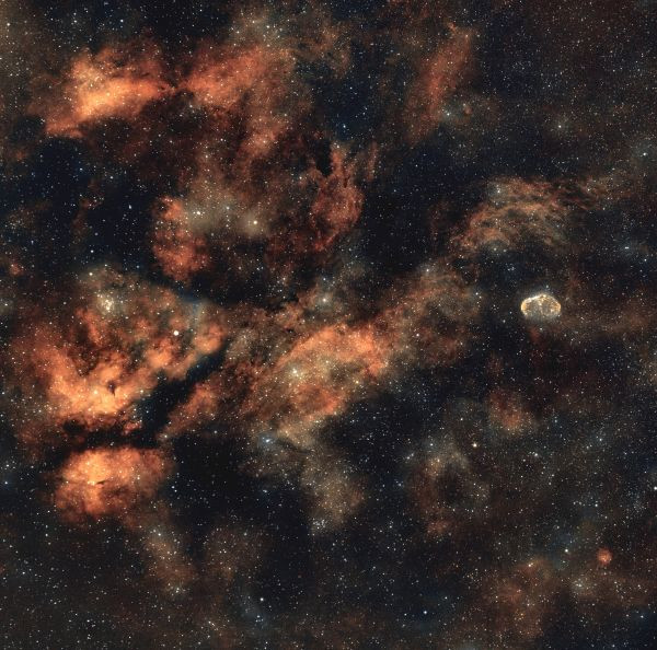 Sadr and surroundings, and NGC 6888 - Astrophotography