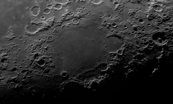 Луна фрагмент 23_04_25_18_53ч - астрофотография