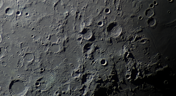 Район кратера Деламбр 210828 - астрофотография