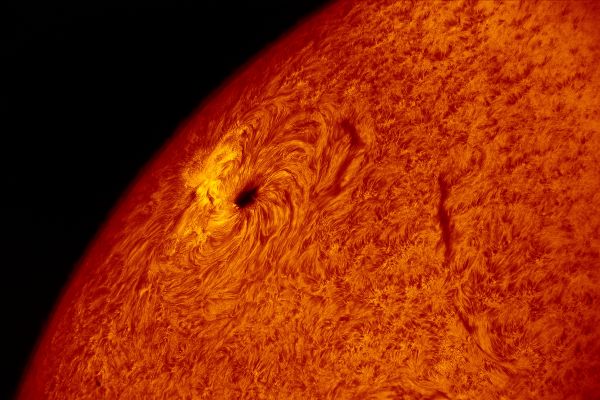 2016.04.09 Sun AR2529 H-Alpha - астрофотография