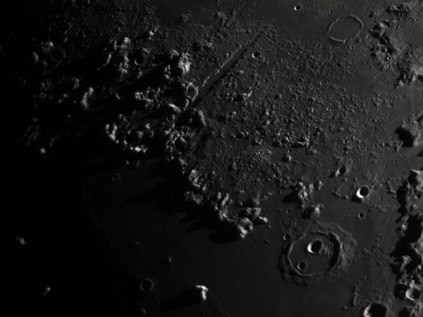 Vallis Alpes, Cassini (26 feb 2015, 19:35) - астрофотография