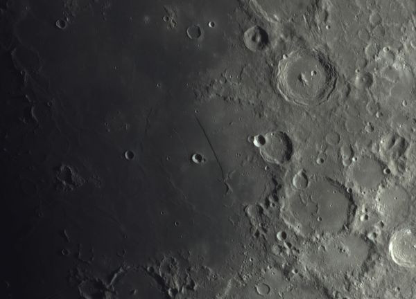 The Straight Wall, Stag's Horn Mountains, Mare Nubium - Astrophotography