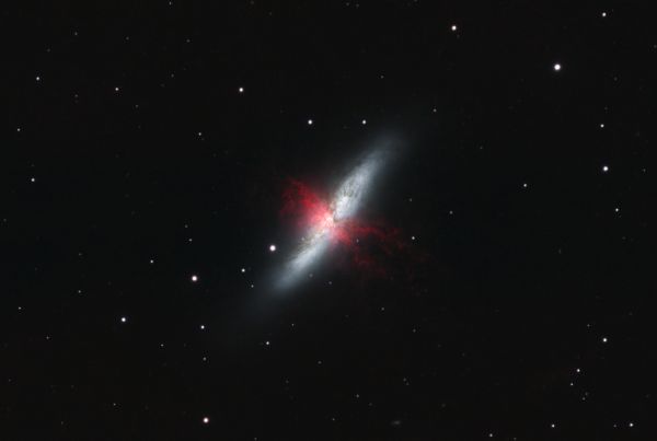 M82 - астрофотография