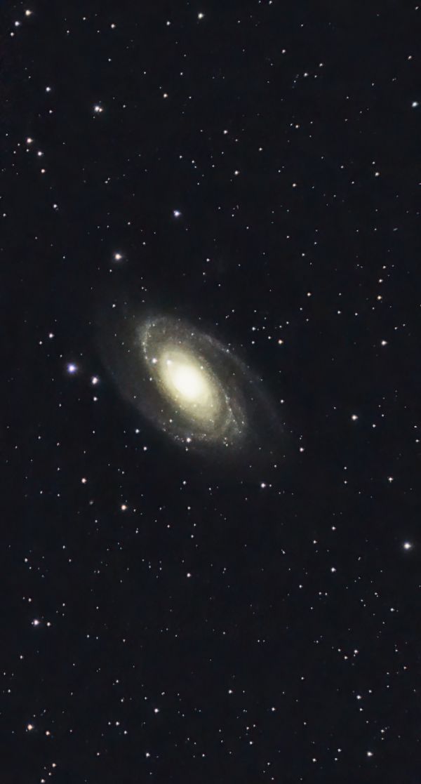M81 - Bode's Galaxy - астрофотография