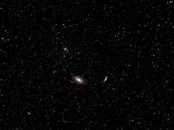 Галактика Бодэ М81 и Сигара М 82 - астрофотография