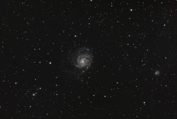 Галактика Вертушка М101 в созвездии Большой Медведицы  - астрофотография