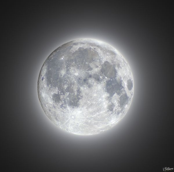Almost full Moon - Astrophotography