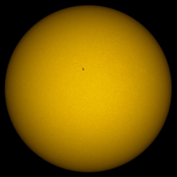 Солнце 01.06.2021 с группой пятен №2827 - астрофотография