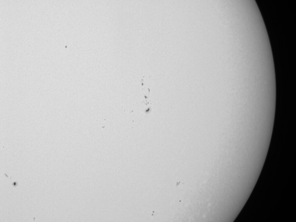 Пятна на солнце 24.06.23 - астрофотография