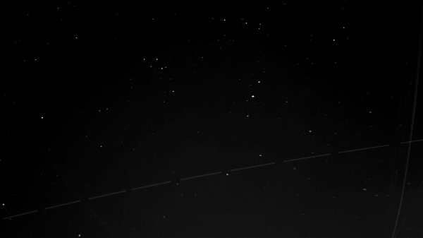 Трек от пролета МКС - астрофотография