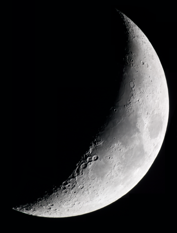 Луна 10.04.19г  - астрофотография