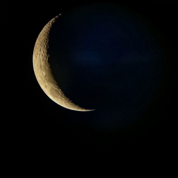 Фотография Луны, полученная летом 2019 года.  - астрофотография