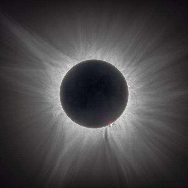 Полное солнечное затмение 08.04.2024. Корона - астрофотография