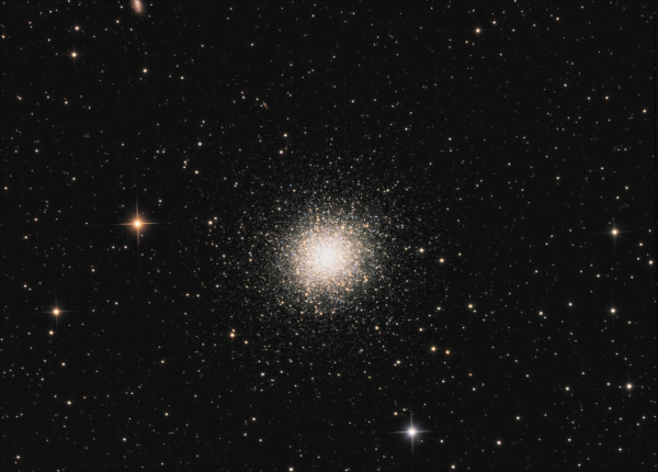 M 13 Globular Cluster LRGB - астрофотография